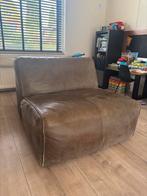 Stoer en strakke lederen fauteuil / poef, Huis en Inrichting, Fauteuils, Ophalen, Gebruikt, 75 tot 100 cm, Industrieel