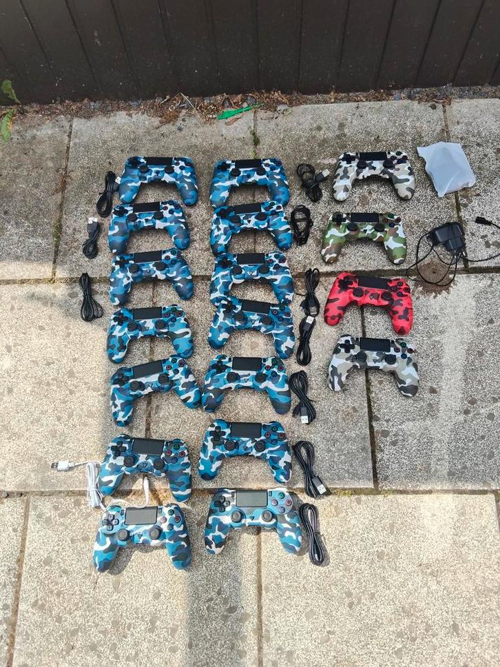 12 X PLAYSTATION 4 COMPATIBLE CONTROLLERS (NIEUW) ZIE BESCHR, Spelcomputers en Games, Spelcomputers | Sony PlayStation 4, Zo goed als nieuw