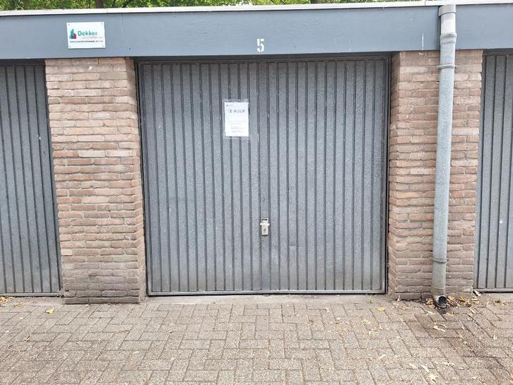 Te huur garagebox of opslagruimte Bergen op Zoom, Auto diversen, Autostallingen en Garages