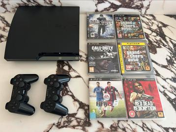 PlayStation 3 Slim + Controllers + Topgames beschikbaar voor biedingen