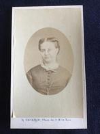 CDV, Dame, R. Severin, Den Haag, zeer oud, dun karton, Ophalen of Verzenden, Voor 1940, Gebruikt, Foto