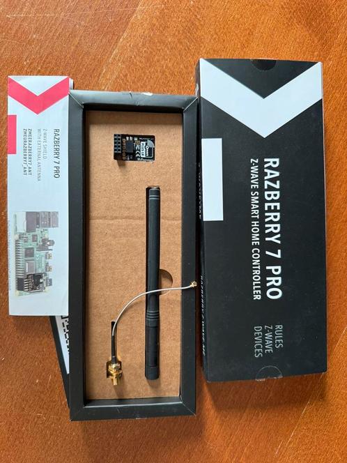 Razberry 7 Pro Z-wave, Hobby en Vrije tijd, Elektronica-componenten, Zo goed als nieuw, Ophalen of Verzenden