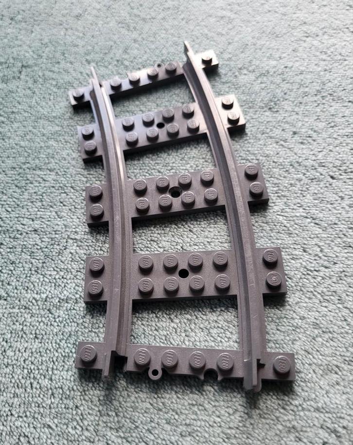 Lego City 9 Volt gladde trein rails bocht Grijs., Kinderen en Baby's, Speelgoed | Duplo en Lego, Gebruikt, Lego, Losse stenen