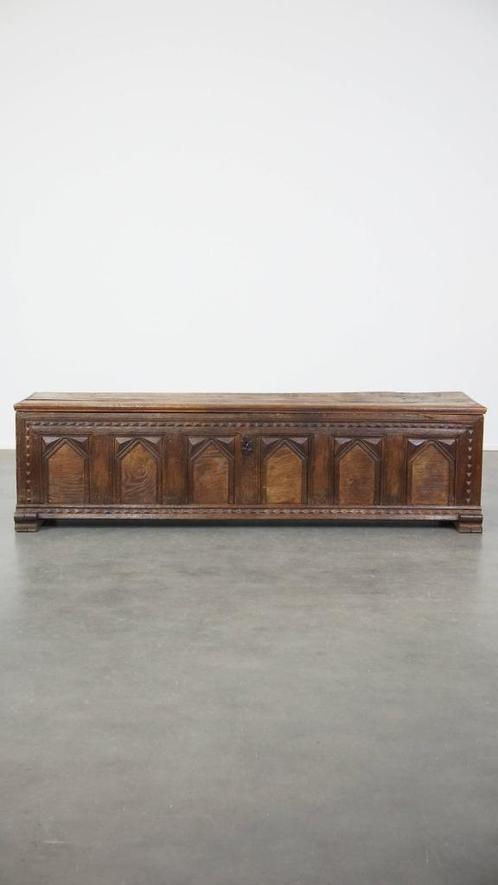 Antieke kist/bank uit de 17e eeuw origineel met werkend slot, Antiek en Kunst, Antiek | Woonaccessoires, Ophalen
