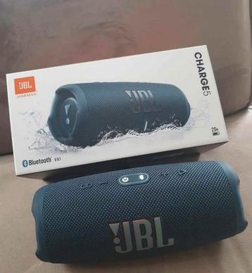 JBL CHARGE 5  beschikbaar voor biedingen