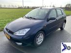 Ford Focus 1.6 Ghia, Airco, Navigatie, Lichtmetaal,APK 09-26, 1596 cc, Blauw, Origineel Nederlands, 1200 kg