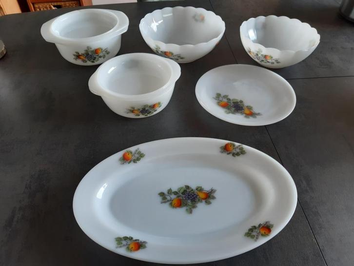Acropal France onderdelen set "Fruits de France", Antiek en Kunst, Antiek | Servies los, Ophalen of Verzenden