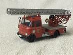 Mercedes Benz L319 Brandweer ladder wagen, Hobby en Vrije tijd, Modelauto's | 1:50, Ophalen of Verzenden, Zo goed als nieuw, Bus of Vrachtwagen