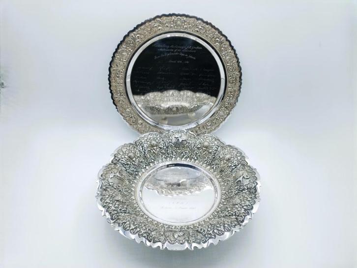 Zilveren fruitschaal en bord, ambassadeur J.B. Gorkom 1,1kg, Antiek en Kunst, Antiek | Goud en Zilver, Zilver, Verzenden