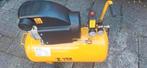 VRB compressor 50 liter, Doe-het-zelf en Verbouw, Compressors, 25 tot 100 liter, Ophalen, Zo goed als nieuw, 200 tot 400 liter/min