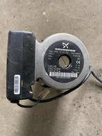 Nefit Grundfos UPER 25-70 130 Pomp, Doe-het-zelf en Verbouw, Gebruikt, Minder dan 30 cm, Cv-ketel of Combi-ketel, Minder dan 60 cm
