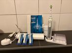 Oral b genius tandenborstel, Sieraden, Tassen en Uiterlijk, Uiterlijk | Mondverzorging, Tandenborstel, Ophalen of Verzenden, Zo goed als nieuw