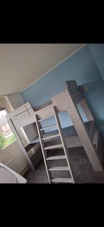 Hoogslaper met bureau, Ophalen, Eenpersoons, Zo goed als nieuw, 90 cm