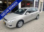 Hyundai i30 CW 1.6 CRDi Active Cool (bj 2009), Auto's, Hyundai, Voorwielaandrijving, Elektrische ramen, Gebruikt, Origineel Nederlands