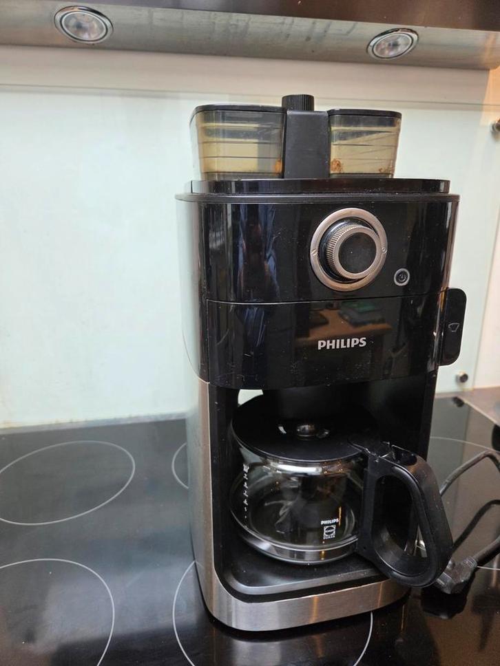 Philips Grind & Brew HD7762/00 Zwart; voor lekkere koffie, Witgoed en Apparatuur, Koffiezetapparaten, Gebruikt, Koffiebonen, Koffiemachine
