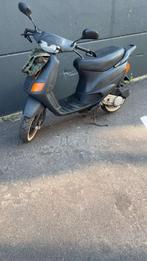 Piaggio Fastrider 50cc 2takt Duitse papieren !!!!!, Fietsen en Brommers, Scooters | Piaggio, Tweetakt, Maximaal 45 km/u, Zip, Ophalen of Verzenden