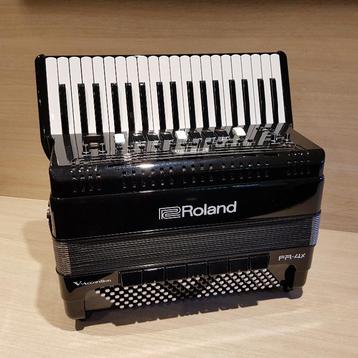Roland FR-4X V-accordion occasion met garantie FR4X beschikbaar voor biedingen