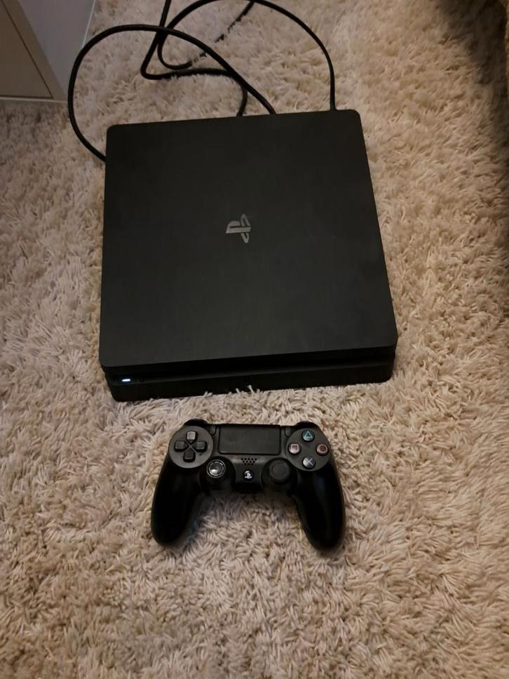 PS4 1TB SSD + 75Hz Monitor (Gratis!), Spelcomputers en Games, Spelcomputers | Sony PlayStation 4, Nieuw, Original, Met 1 controller