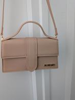 Jacquemus tasje beige leer, Sieraden, Tassen en Uiterlijk, Ophalen of Verzenden, Zo goed als nieuw, Beige, Schoudertasje