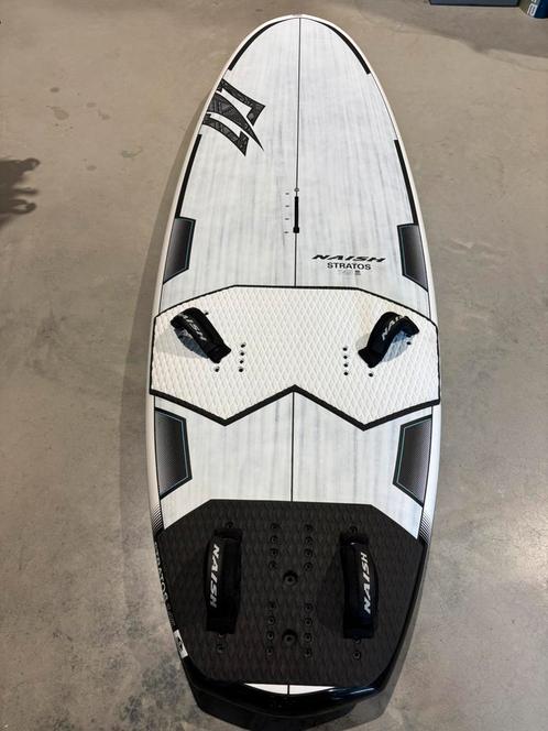 Naish Stratos - 145L / NIEUW / 2024 Model, Watersport en Boten, Windsurfen, Nieuw, Plank, Minder dan 250 cm, Met vin(nen), Ophalen