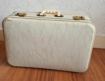 te koop: oude ivoorkleurige koffer, retro vintage beschikbaar voor biedingen