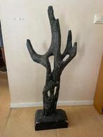 Kunstwerk 'Een Hand', Ophalen