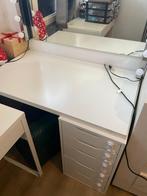 Ikea bureau met spiegel, Huis en Inrichting, Ophalen, Zo goed als nieuw