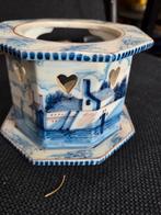 Blauwe met oranjebruine Theelichthouder met Hartjes