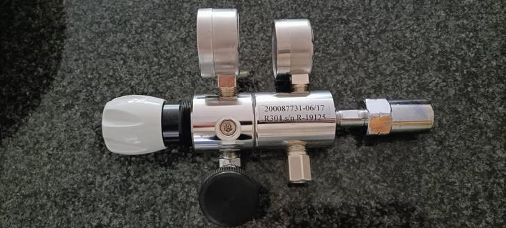 Cilinderdruk regelaar, Doe-het-zelf en Verbouw, Gereedschap | Overige machines, Zo goed als nieuw, Ophalen of Verzenden