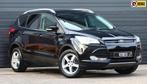 Ford Kuga 1.6 Titanium Pano/Navi/Clima/Leder/Trekhaak, Voorwielaandrijving, 15 km/l, Gebruikt, Zwart