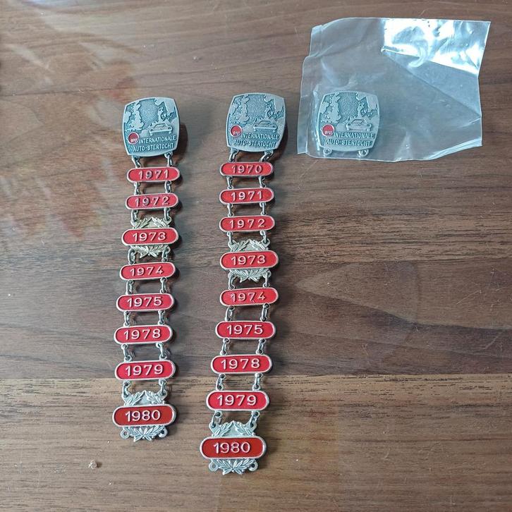Internationale Auto-Stertocht Speldjes, Verzamelen, Speldjes, Pins en Buttons, Gebruikt, Speldje of Pin, Transport, Ophalen of Verzenden