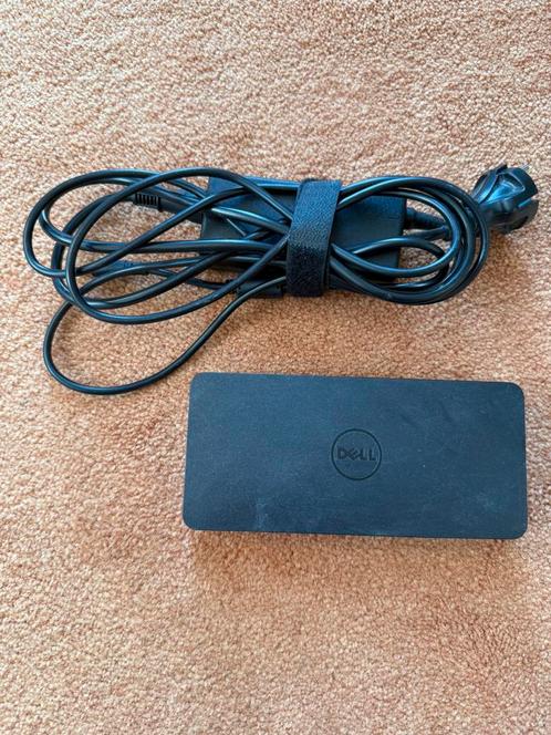 DELL dockingstation D3100, Computers en Software, Dockingstations, Zo goed als nieuw, Laptop, Ophalen of Verzenden