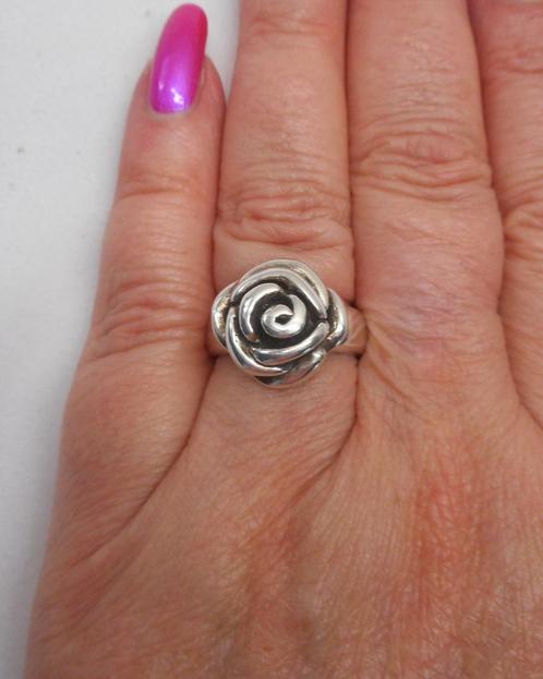 Zilveren ring met roos maat 16.5 nr.431, Sieraden, Tassen en Uiterlijk, Ringen, Zo goed als nieuw, Dame, Kleiner dan 17, Zilver