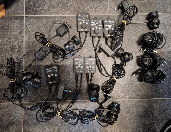 Jecod stromingspompen Wavemakers SOW 3,4 en 8, Dieren en Toebehoren, Vissen | Aquaria en Toebehoren, Zo goed als nieuw, Plant(en), Steen of Hout