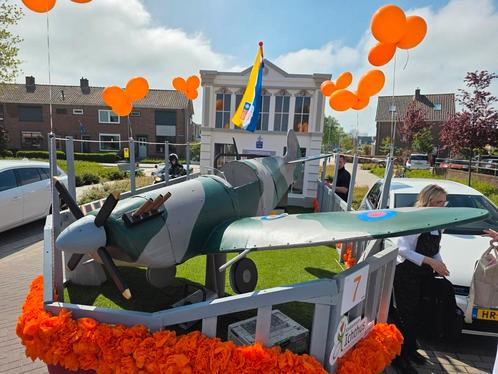 Vliegtuig spitfire los OP HALEN VOOR 15 MEI!, Hobby en Vrije tijd, Modelbouw | Overige, Zo goed als nieuw, Groter dan 1:32, Ophalen of Verzenden