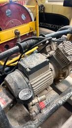 Compressor met slang, Doe-het-zelf en Verbouw, Compressors, Gebruikt, 6 tot 10 bar, Ophalen of Verzenden, Minder dan 200 liter/min
