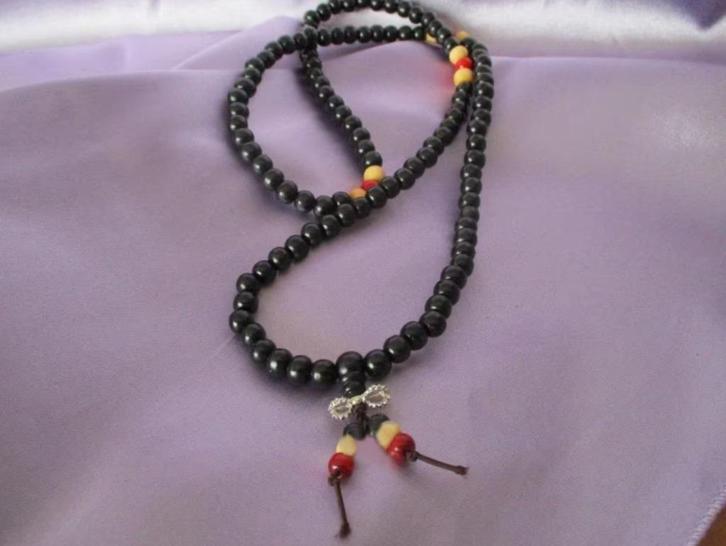 Tibetaanse gebedsmala, 108 zwarte sandalwood kralen en dorje, Sieraden, Tassen en Uiterlijk, Kettingen, Nieuw, Overige materialen