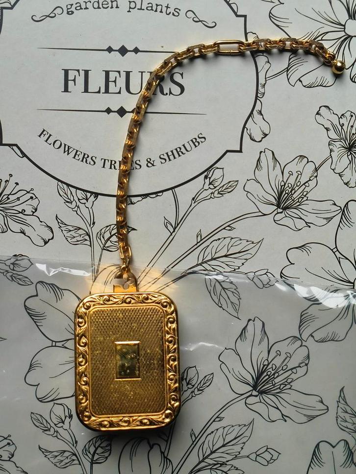 Vintage Swiss Reuge Miniatuur Muziekdoosje met kettinkje, Antiek en Kunst, Curiosa en Brocante, Ophalen