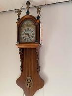 Friese staartklok, Ophalen