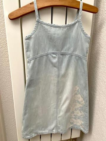 H&M jeans jurkje maat 140 beschikbaar voor biedingen