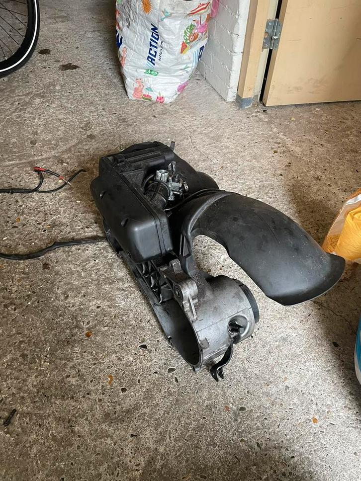 Zip 70cc blok (Carter), Fietsen en Brommers, Scooters | Piaggio, Zo goed als nieuw, Zip, Ophalen
