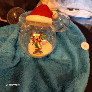 Disney kerstbal Mickey beschikbaar voor biedingen