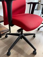 Work desk and Chair - great condition, Ophalen, Zo goed als nieuw