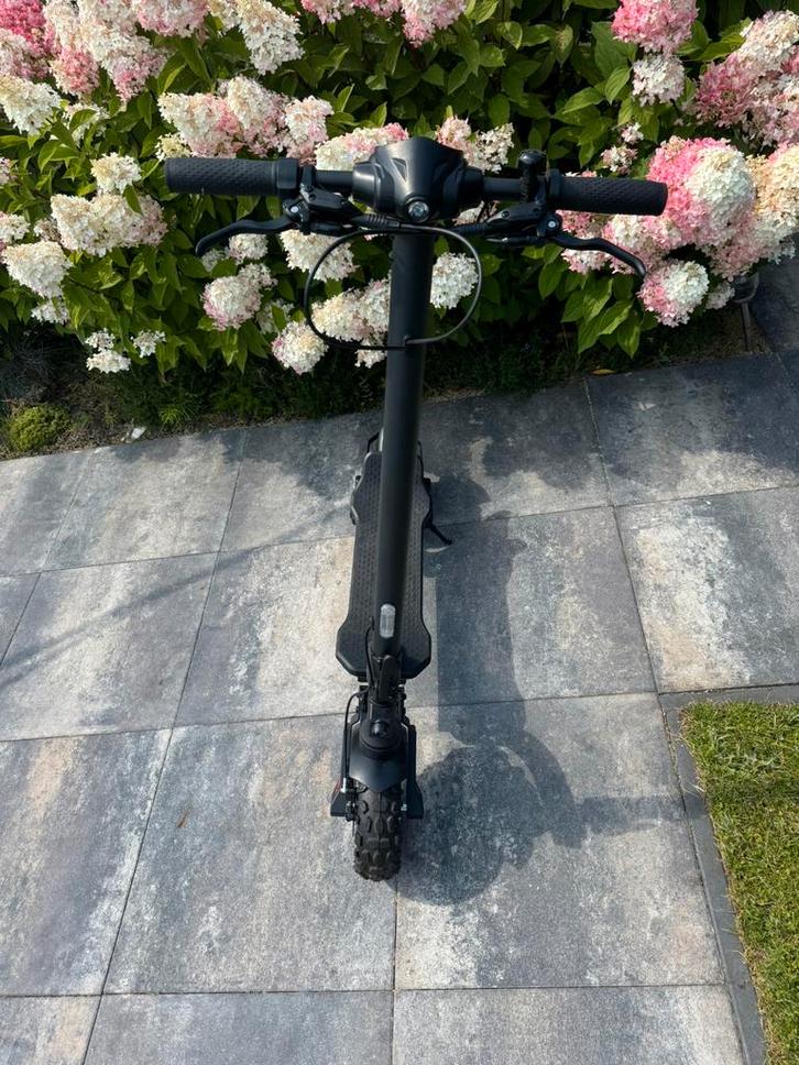 Dutch Gorilla Elektrische Sneeuwstep – Nieuw in Doos, Fietsen en Brommers, Steps, Nieuw, Elektrische step (E-scooter), Ophalen of Verzenden