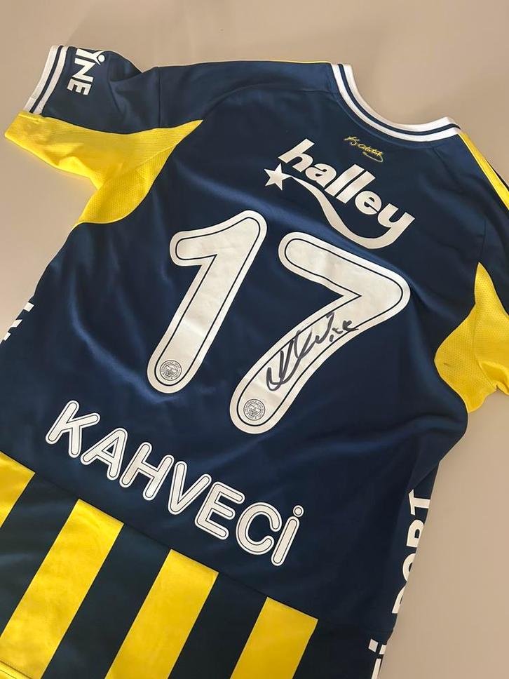 Gedragen & gesigneerd Fenerbahçe thuisshirt IrfanCan Kahveci, Sport en Fitness, Voetbal, Gebruikt, Shirt, Ophalen of Verzenden