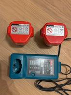 Makita accu (2x) 12V 1.3A + oplader, Doe-het-zelf en Verbouw, Ophalen of Verzenden, Zo goed als nieuw