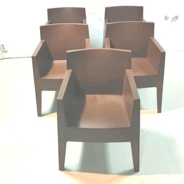 Showmodel 5x Philippe Starck Toy stoel, tuinstoelen beschikbaar voor biedingen