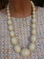 Antiek Collier IVORINE kralen/ Art Deco periode / 70 cm, Sieraden, Tassen en Uiterlijk, Antieke sieraden, Overige materialen, Ketting