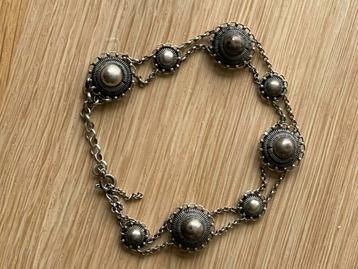 Sieraden armband beschikbaar voor biedingen