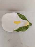 Aronskelk schaaltje vintage keramiek, Gebruikt, Porselein of Keramiek, Schaal, Ophalen of Verzenden